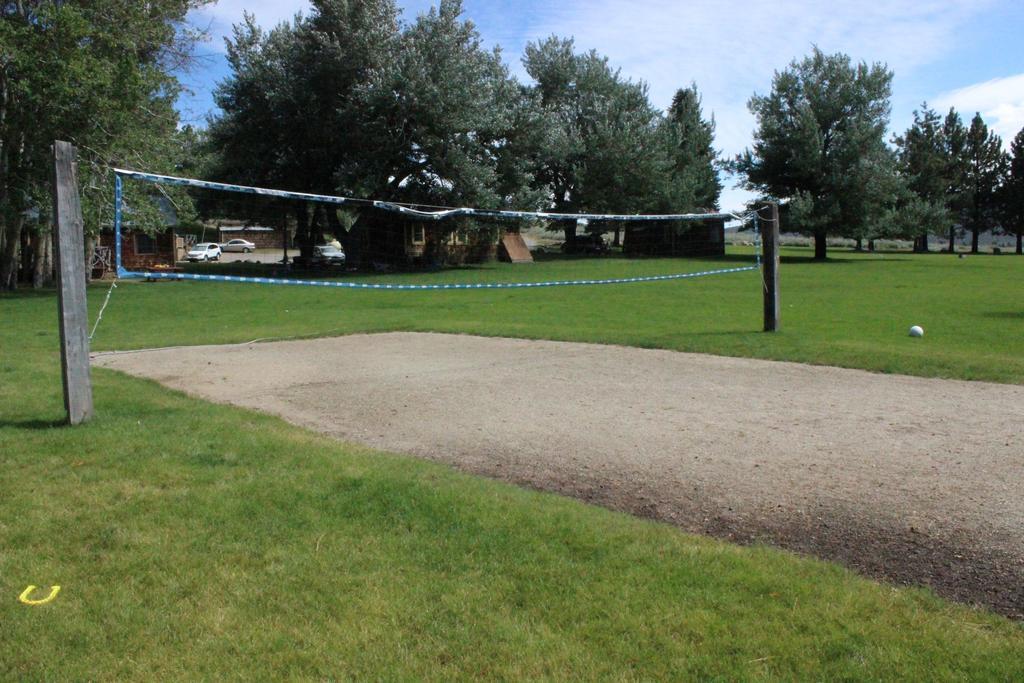 ברידג'פורט Twin Lakes Resort מראה חיצוני תמונה