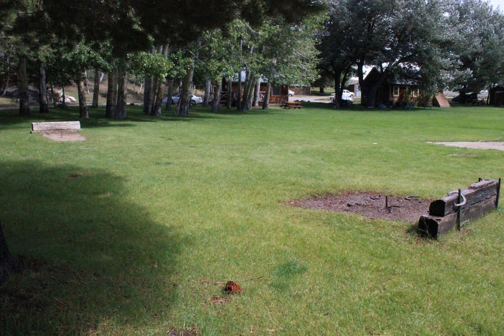 ברידג'פורט Twin Lakes Resort מראה חיצוני תמונה