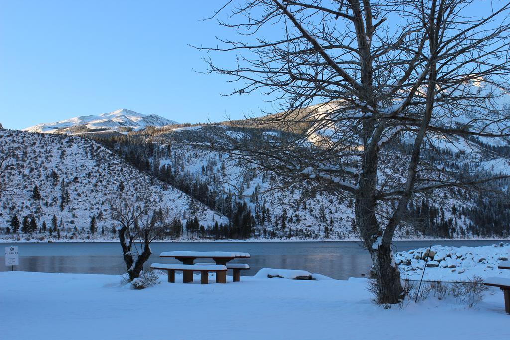 ברידג'פורט Twin Lakes Resort מראה חיצוני תמונה